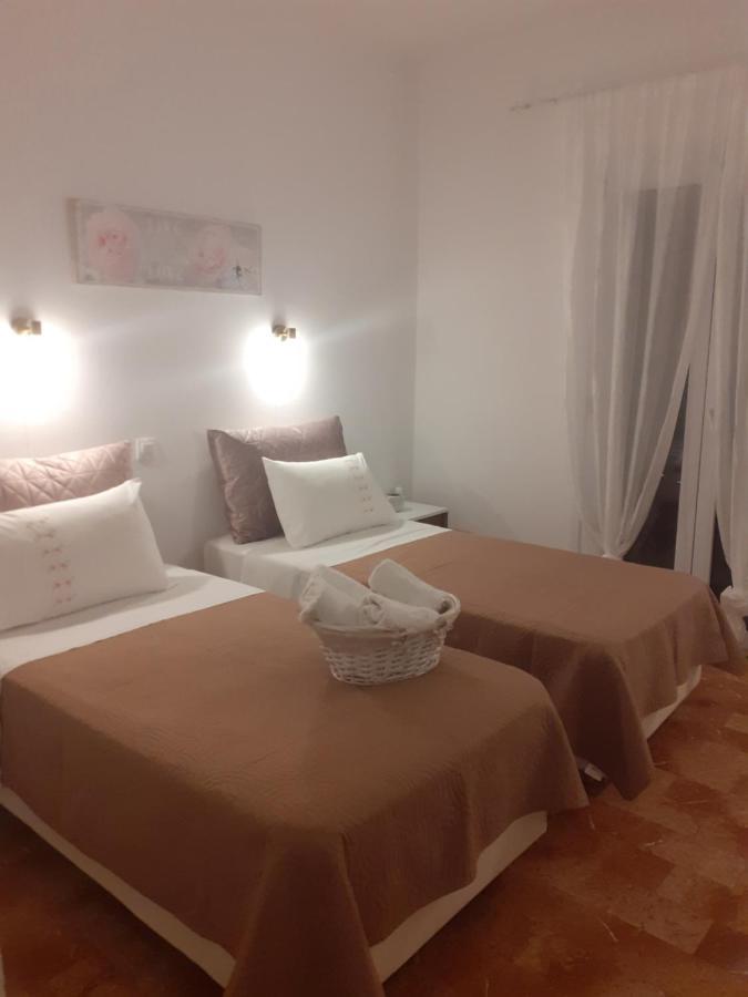 Marili Downstairs Apartments Roda  Ngoại thất bức ảnh