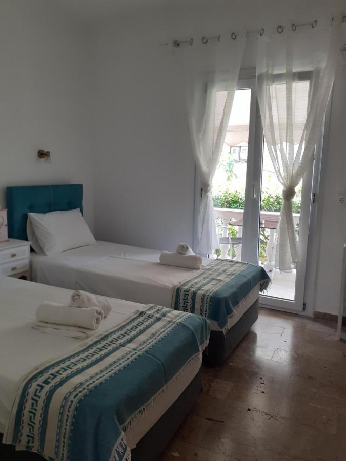 Marili Downstairs Apartments Roda  Ngoại thất bức ảnh